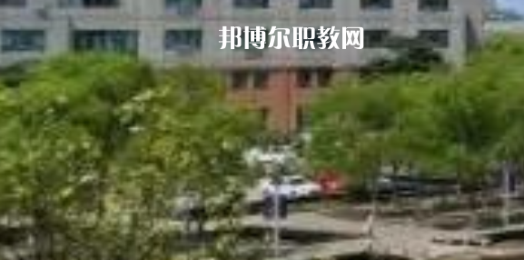 江蘇省常熟中等專業學校地址在哪里，哪個地區，哪個城市?