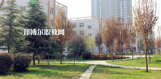 渭南技師學(xué)院地址在哪里，哪個(gè)地區(qū)，哪個(gè)城市?
