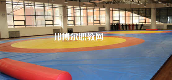 渭南市青少年體育運(yùn)動(dòng)學(xué)校地址在哪里，哪個(gè)地區(qū)，哪個(gè)城市?
