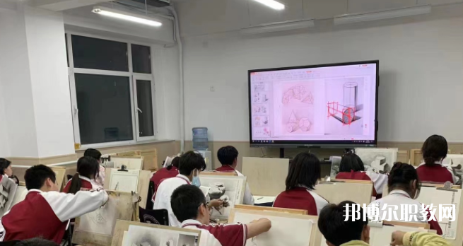 石家莊市張麗美術中等專業(yè)學校地址，乘車路線