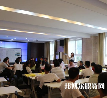 河南團(tuán)校2023年招生錄取分?jǐn)?shù)線(xiàn)(2024參考)