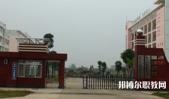 隆安縣中等職業(yè)技術(shù)學(xué)校怎么樣、好不好