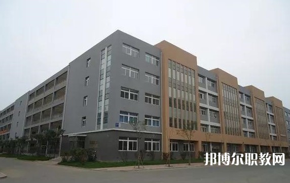 2024鞍山市藝術(shù)學(xué)校招生計(jì)劃 招生人數(shù)是多少(附要求、條件、對(duì)象)