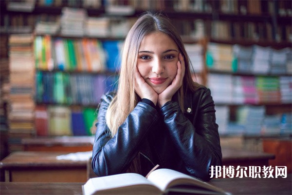 四川哪里的中職學(xué)校能讀漢語(yǔ)國(guó)際教育專(zhuān)業(yè)
